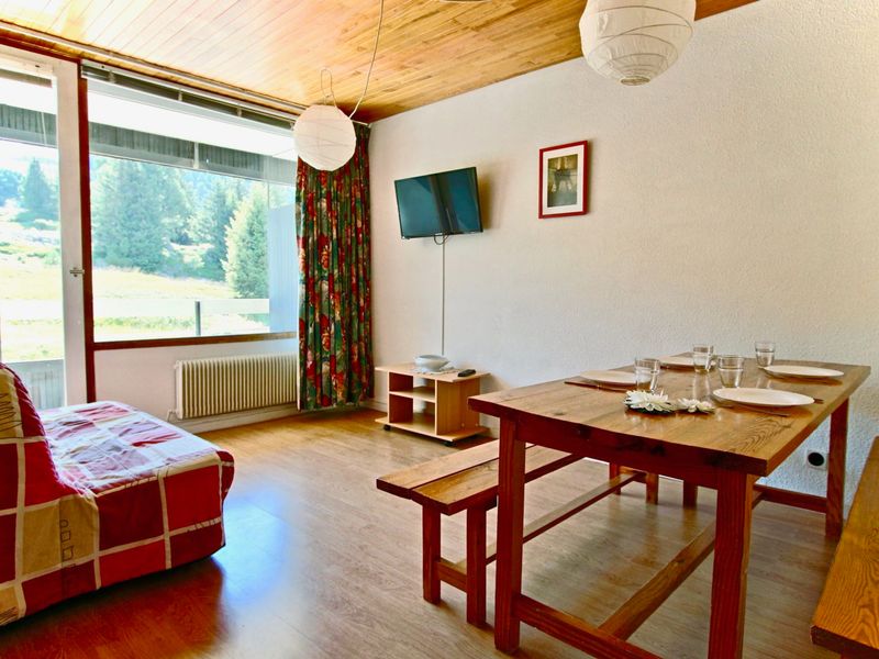 Studio Chamrousse, 1 Room, 4 Guests - Résidence LES CARLINES - Chamrousse