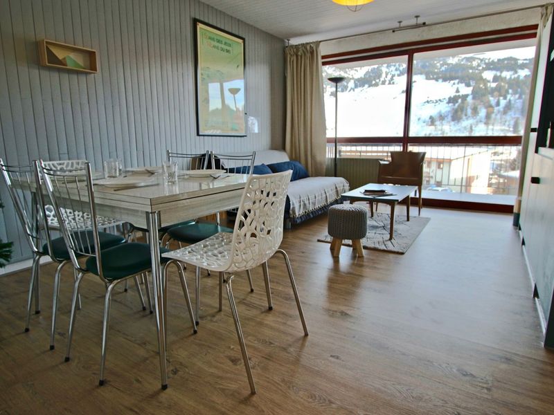 Apartment Chamrousse, 1 bedroom, 6 persons - Bright 2-room apartment, 6 pax, balcony, washer, parking FR-1-340-84 - Chamrousse