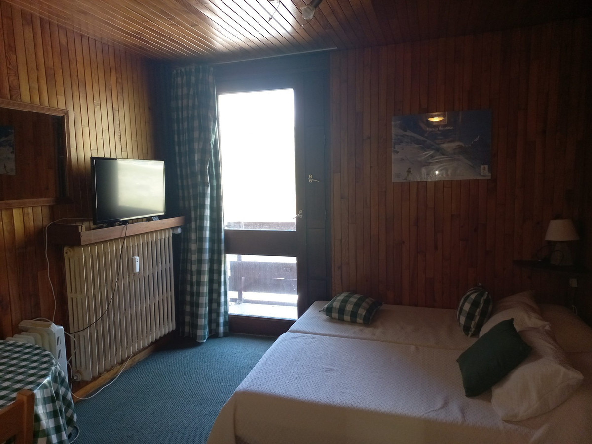 Studio Tignes, studio flat, 2 persons - 22m² Studio at the foot of the slopes with balcony in Tignes FR-1-449-142 - Tignes Val Claret