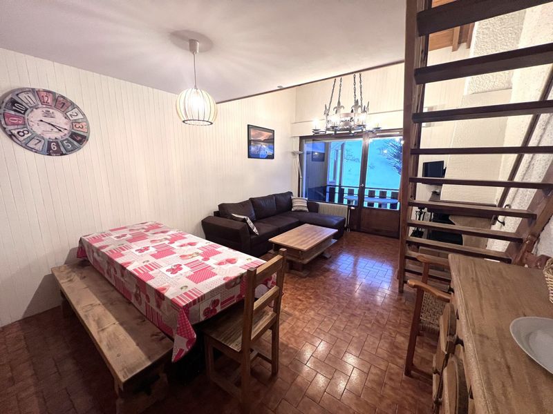 Appartement La Clusaz, 3 pieces, 8 personnes - Perfect Alpine Getaway: 2BR Apt, Village Centre, Close to Trails FR-1-437-55 - La Clusaz