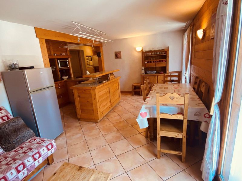 Apartment La Clusaz, 3 Rooms, 6 Guests - Résidence LA CANDIA - La Clusaz