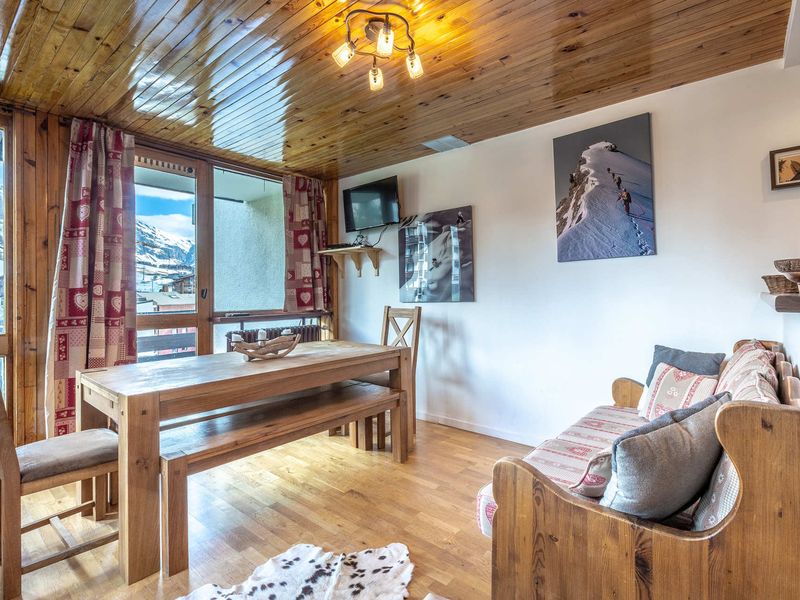 Apartment Val-d'Isère, 3 bedrooms, 7 persons - Charming downtown apartment, 6-7 ppl, close to slopes and shops, WiFi FR-1-519-13 - Val d'Isère Centre