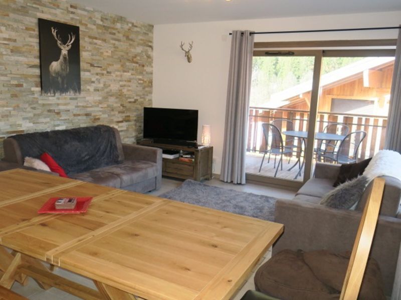 Apartment Châtel, 2 bedrooms, 6 persons - 3-Room Apartment with Terrace, Garage, and Wifi FR-1-198-194 - Châtel