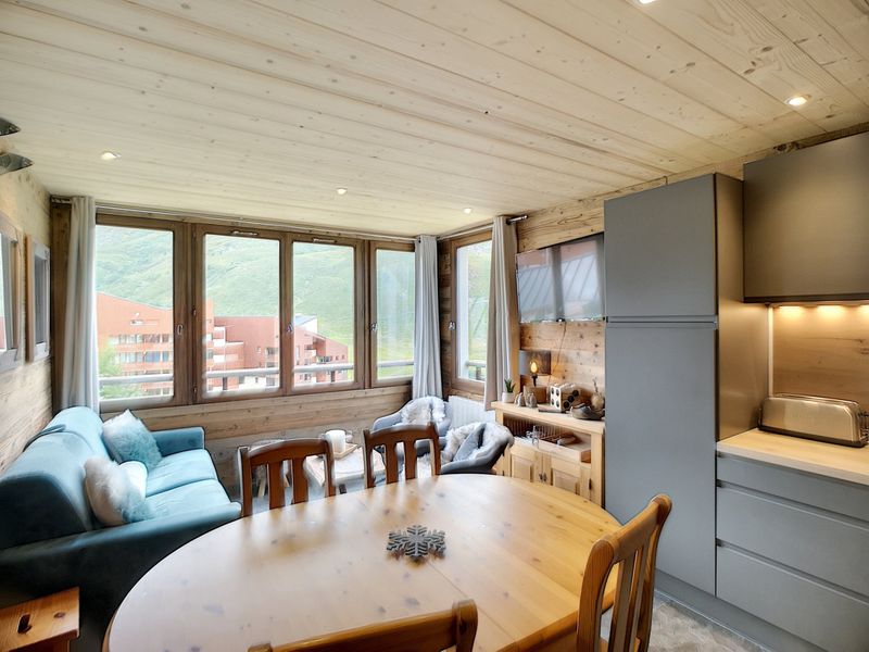 Apartment Les Menuires, 2 bedrooms, 6 persons - Stunning 3 rooms renovated, 6 pers, south, Les Menuires, parking, ski-in/ski-out FR-1-178-335 - Les Menuires Reberty 1850