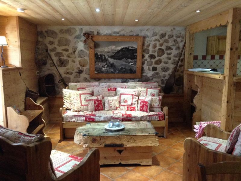 Appartement Le Grand-Bornand, 4 pieces, 6 personnes - Charming Mountain Retreat: Cozy 6-Person Apartment with Sauna, Wood Stove, and Terrace FR-1-467-87 - Le Grand Bornand