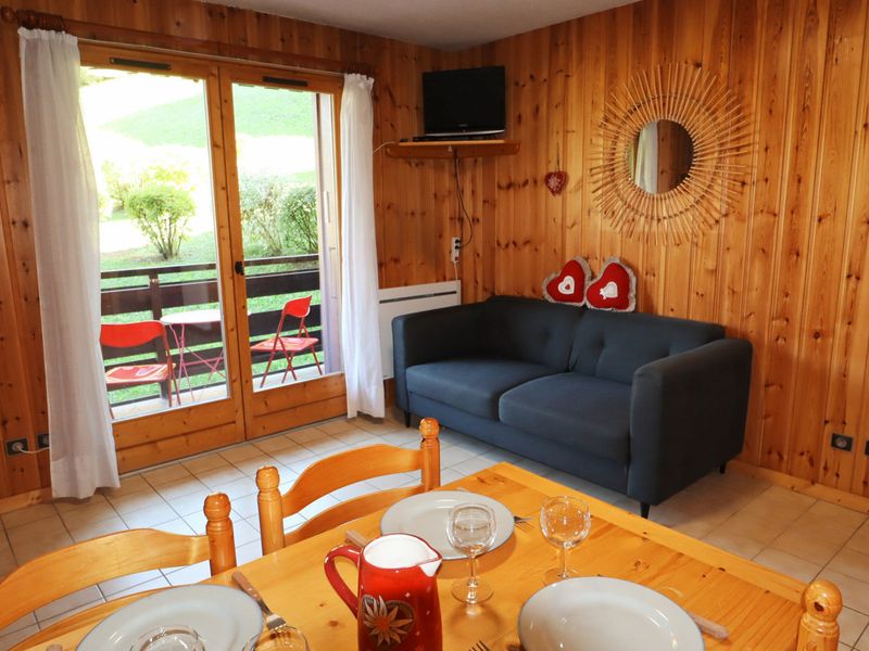 Studio Morillon Village, 1 room, 4 people - Cozy Studio in Morillon with Balcony, Near Ski Lifts, Parking & Ski Bus FR-1-624-60 - Morillon Village