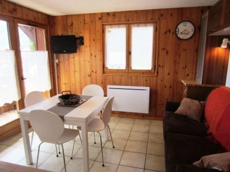 Studio Morillon Village, studio flat, 4 persons - Ski-In/Ski-Out Studio with Balcony and Parking in Morillon FR-1-629-74 - Morillon Village