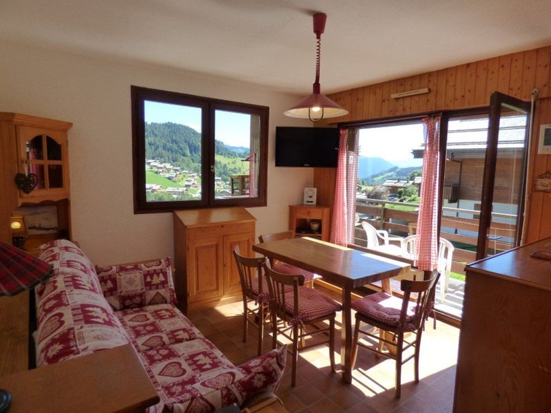 Appartement Le Grand-Bornand, 2 pieces, 6 personnes - Ideal Location: 2-Room Apartment for 6 with Panoramic Piste Views FR-1-458-108 - Le Grand Bornand
