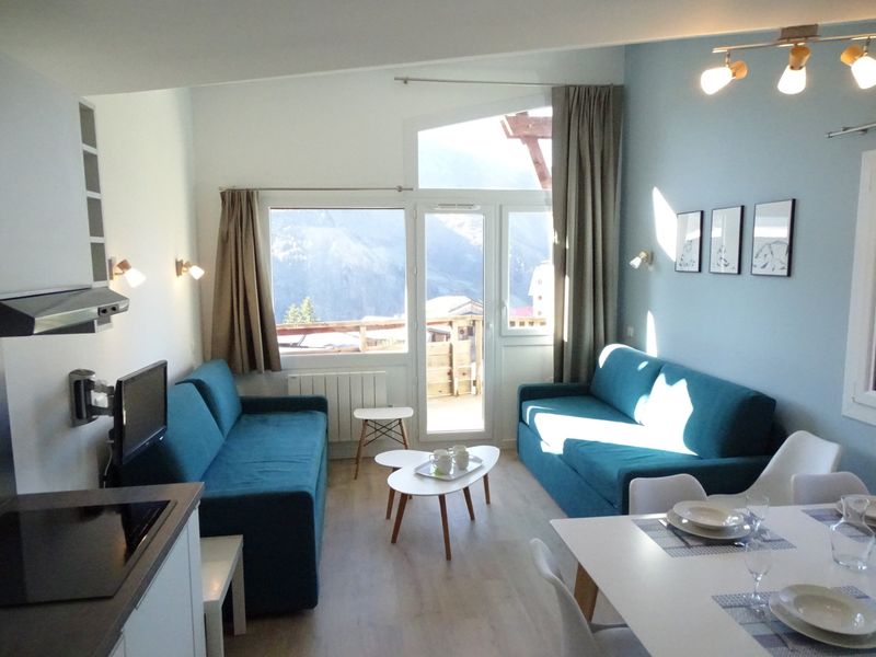 Apartment Avoriaz, 2 bedrooms, 7 persons - Comfort - Renovated Scandinavian-style 3-room apartment, 2 bedrooms, ski-in/ski-out, Falaise center FR-1-634-6 - Avoriaz