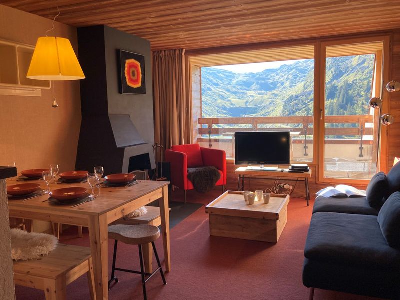 Apartment Avoriaz, 2 bedrooms, 6 persons - Comfort and 70's style - 3-room duplex, ski-in/ski-out, Avoriaz FR-1-634-57 - Avoriaz
