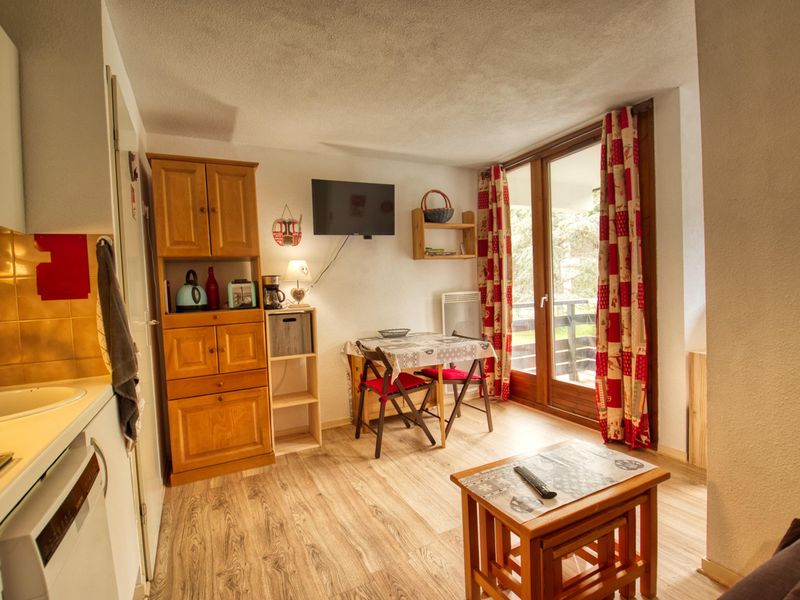 Apartment Morillon 1100, 2 rooms, 5 people - Charming 1-Bedroom Apartment with Mountain Corner, Ski Access, and West-Facing Balcony FR-1-642-45 - Morillon 1100 Les Esserts
