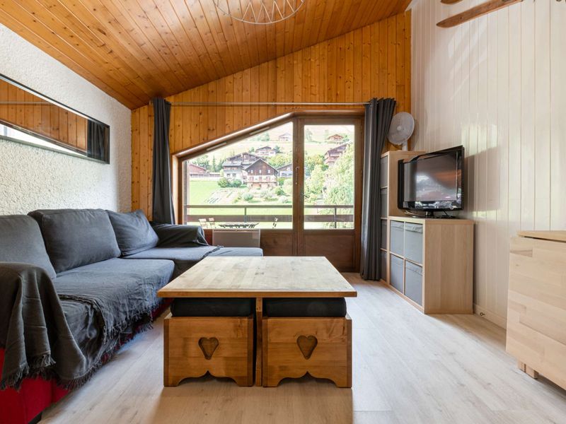 Studio Le Grand-Bornand, studio flat, 4 persons - Renovated 4-Person Studio in Central Le Grand-Bornand with Mezzanine and Balcony FR-1-458-162 - Le Grand Bornand