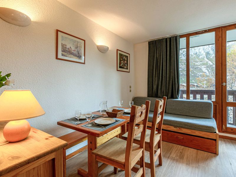 Studio Val-d'Isere, 1 room, 4 people - Classic and Clean Apartment at the Foot of the Slopes, Near Kids’ Village FR-1-694-66 - Val d'Isère Centre