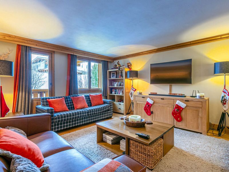 Apartment Val-d'Isère, 4 bedrooms, 8 persons - Luxury Apartment, Spacious and Comfortable, Ski-In/Ski-Out, Near Children's Village FR-1-694-114 - Val d'Isère Centre