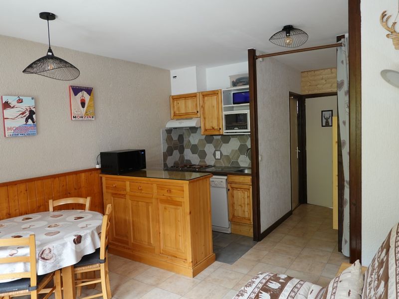 Studio Morzine, studio flat, 4 persons - Studio near center and slopes for 4 pers. in Morzine FR-1-684-63 - Morzine