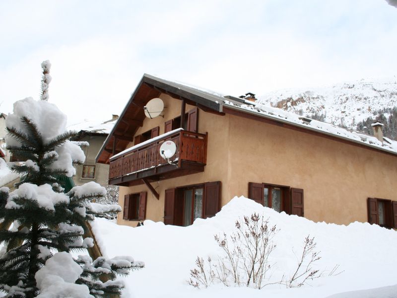 Chalet Le Monêtier-les-Bains, 3 bedrooms, 8 persons - Spacious chalet 8 pers, 3 bedrooms, fireplace, Wi-Fi, BBQ FR-1-762-1 - Serre Chevalier 1500 - Monêtier Les Bains