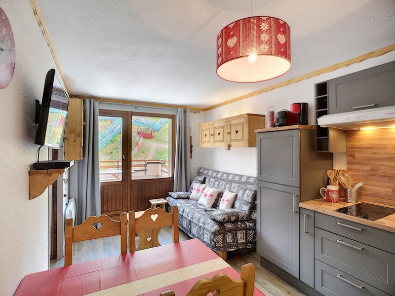 Apartment Les Menuires, 1 bedroom, 5 persons - Charming Ski-In/Ski-Out 2BR Apartment with Terrace, Sleeps 5 - Les Menuires FR-1-178-88 - Les Menuires Bruyères