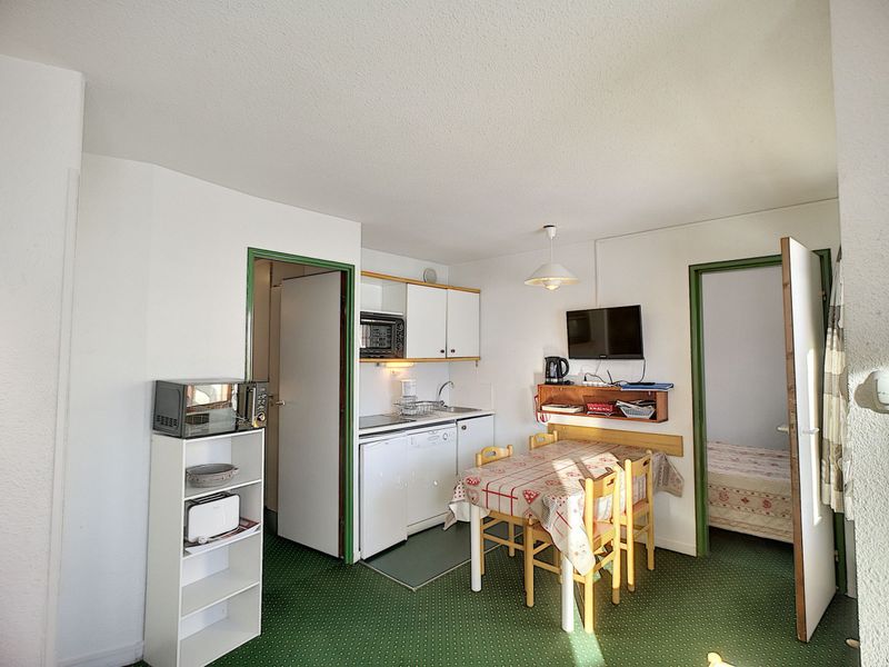 Les Menuires Apartment, 3 rooms, 5 persons - Cozy 2BR+Cabin 4 pers, ski-in/ski-out, pets OK, parking, Les Menuires FR-1-178-122 - Les Menuires Reberty 2000