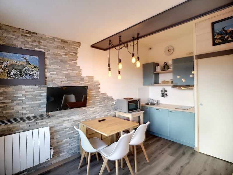 Studio Les Menuires, studio flat, 3 persons - Résidence BOEDETTE D - Les Menuires Reberty 1850