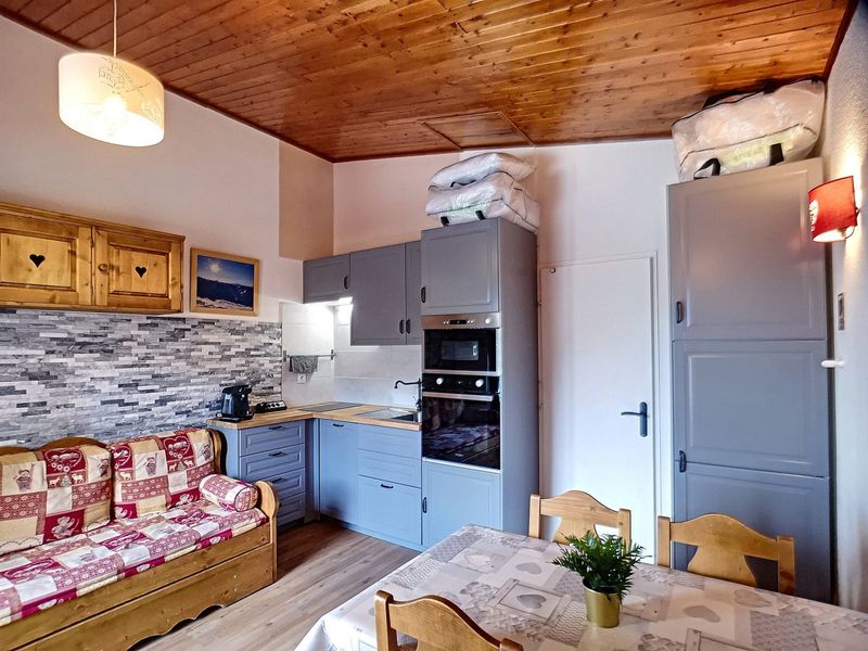 Studio Les Menuires, 1 room, 4 persons - Résidence CARLINES II - Les Menuires Bruyères