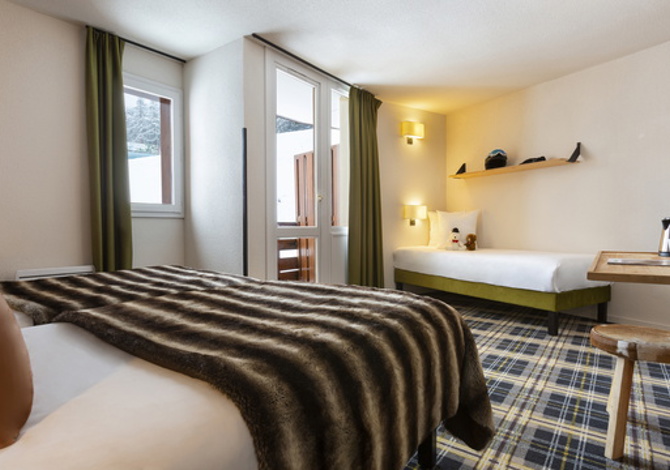 Triple room with 2 single beds, balcony and breakfast - SOWELL Family La Lauzière 3* - Plagne Montalbert