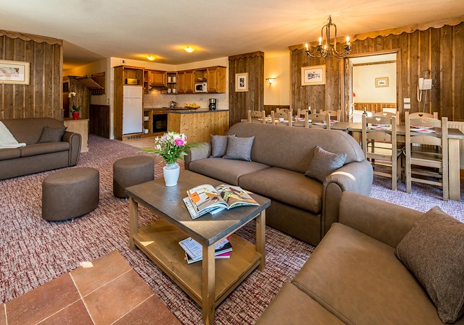 6-room apartment 10/12 guests Chalet Altitude - travelski home premium - Residence Chalets Altitude & Ours 5* - Les Arcs 2000