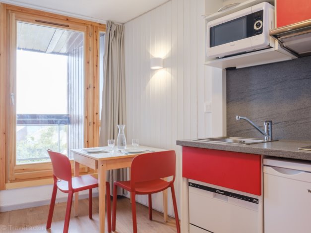Studio 2 personnes V - travelski home select - Residence Les Lys - Les Menuires Reberty 1850