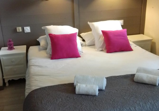 Superior Double Room for 2 Persons with Breakfast - Hotel Le Belvédère 3* - Brides les Bains