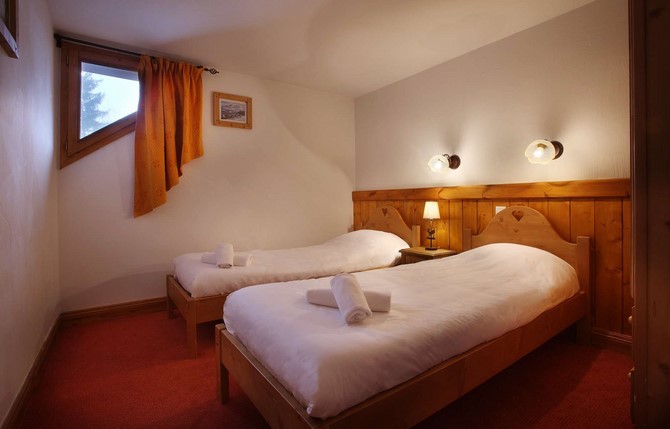 6 Rooms 10 People - Résidence Chalet des Neiges 4* - Oz en Oisans