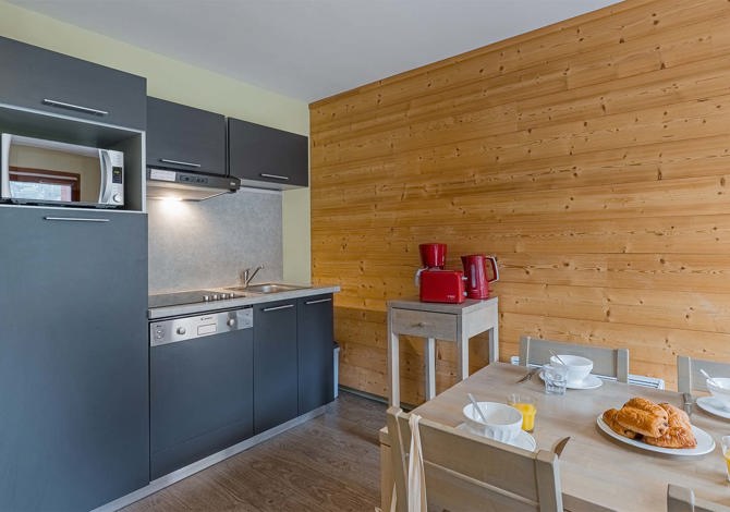 Studio 4 persons mountain corner or cabin - Résidence Madame Vacances Les Epinettes 4* - Vaujany