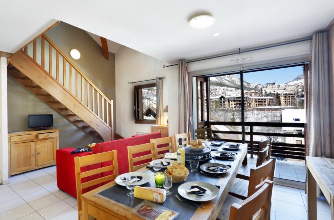 3 bedrooms 6/8 people - Some duplex style - Nemea Résidence L'Aigle Bleu - Serre Chevalier 1200 - Briançon