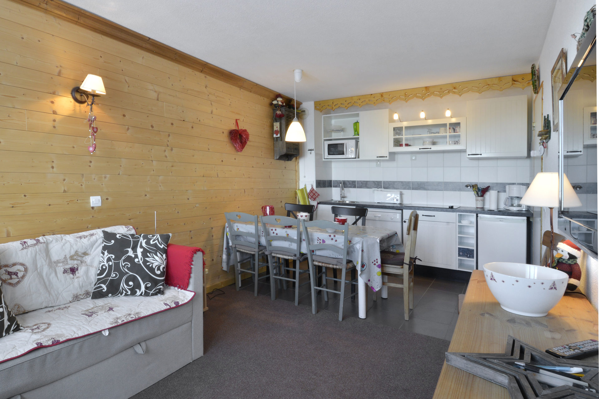 Apartments Les Gentianes - travelski home choice - Apartements LICORNE - Plagne - Belle Plagne