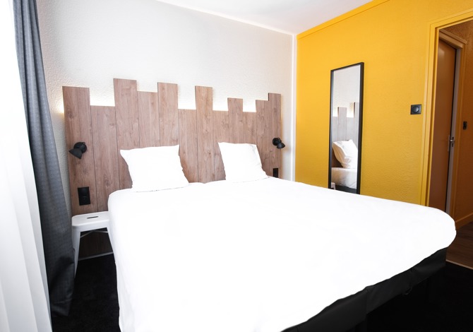 Premium 2-person room for 2 adults, breakfast - Hotel Les 2 Alpes L’Orée des Pistes - Les Deux Alpes Centre