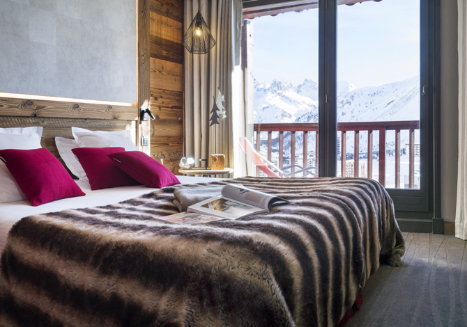 4 person Comfort room with mountain view, half board - Hôtel Village Montana 4* - Tignes 2100 Le Lac