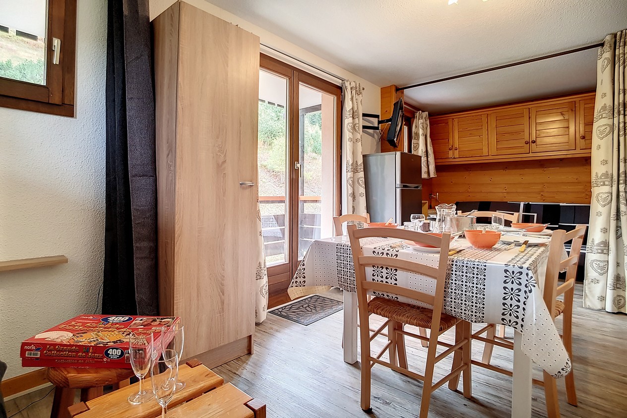 2 rooms 4 people - travelski home choice - Apartements ASTRAGALES - Les Menuires Fontanettes