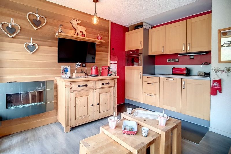 Studio 4 people - travelski home choice - Apartements BIELLAZ - Les Menuires Reberty 1850