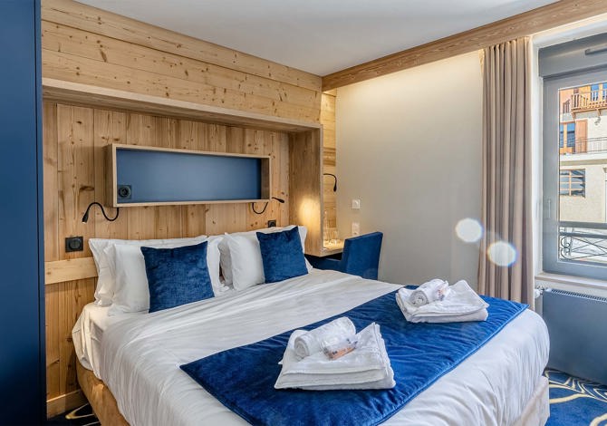 Standard Room (for 1 adult) with breakfast - Hotel Madame Vacances Les Cimes 3* - Vaujany