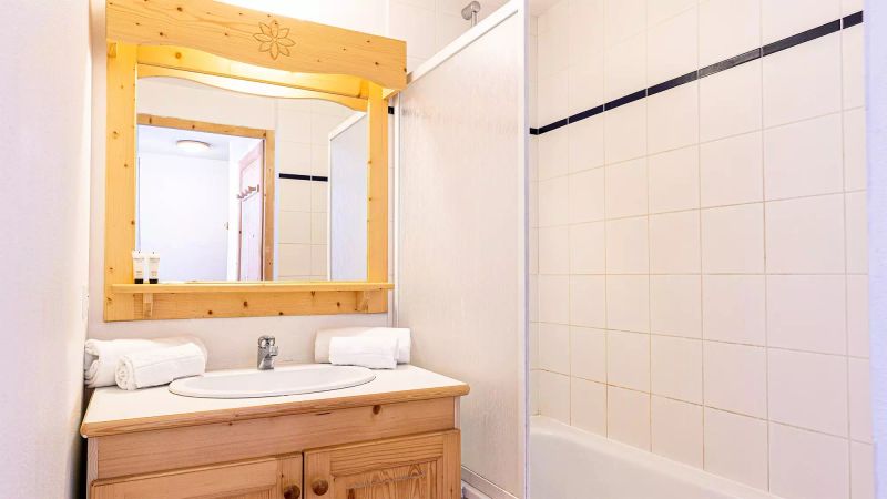 Apartment 2 Rooms 4 Persons - Madame Vacances Residence Les Fermes de Saint-Sorlin ** - Saint Sorlin d'Arves