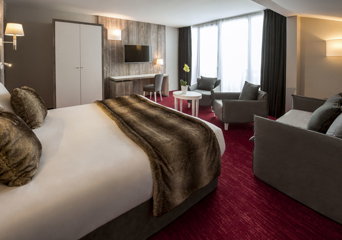Junior Suite for 3 on half board - Hôtel Le Pic Blanc 4* - Alpe d'Huez
