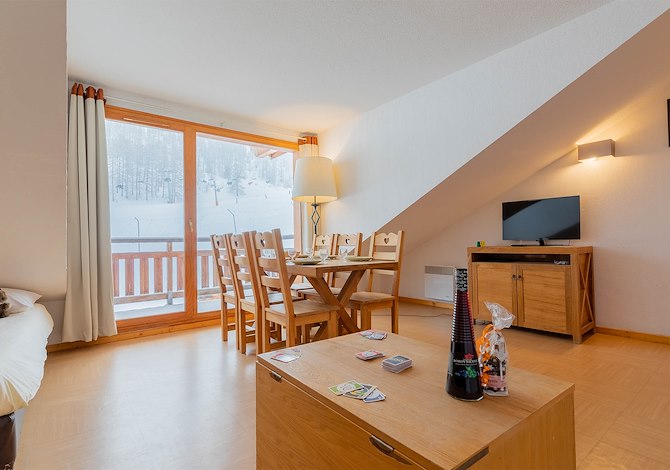 1 bedroom + Alcove corner 7 people Piste view - Résidence Madame Vacances Le Parc des Airelles 3* - Les Orres