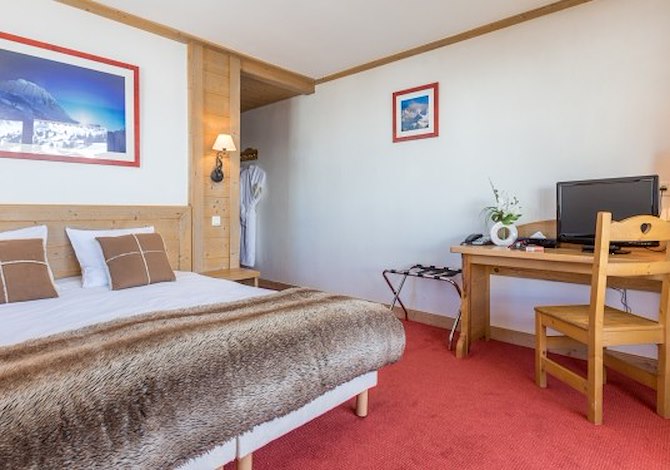 Chambre 2 personnes Classique Petit-Dejeuner - Hôtel Le Vancouver 3* - Plagne - Soleil
