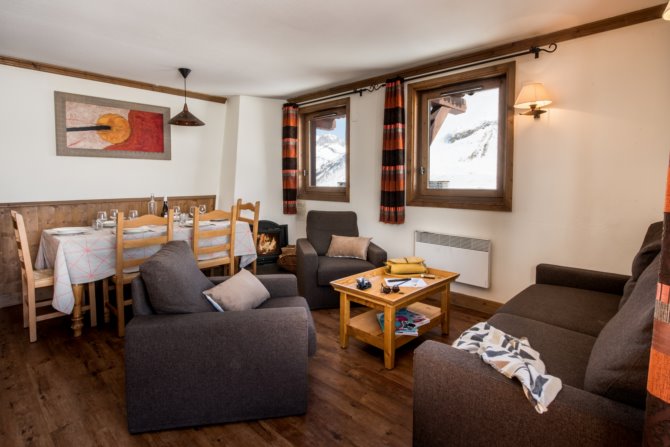4 Rooms for 6 People with Fireplace - Résidences Village Montana 4* - Tignes 2100 Le Lac