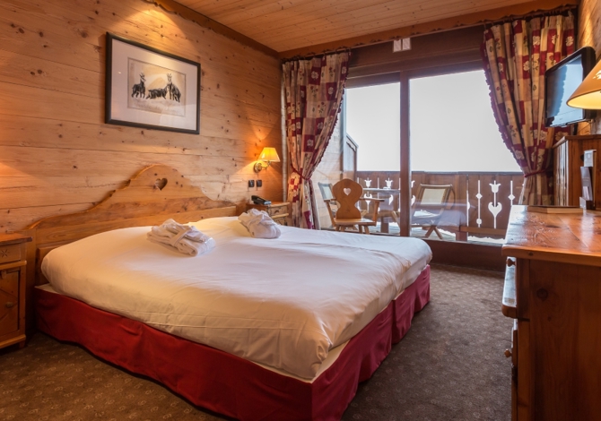 Chambre 2 Personnes Sud Balcon with breakfast - Hôtel Carlina *** - La Clusaz