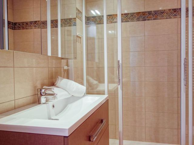 Apartment Les Moutières B1 et B2 (Val Claret) - Tignes Val Claret