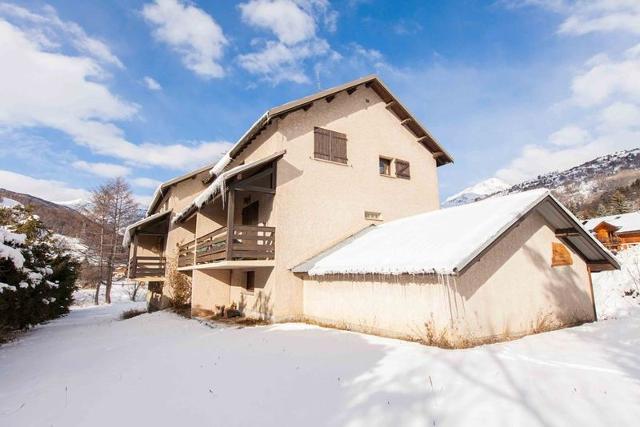 Apartements CARINES - Serre Chevalier 1350 - Chantemerle