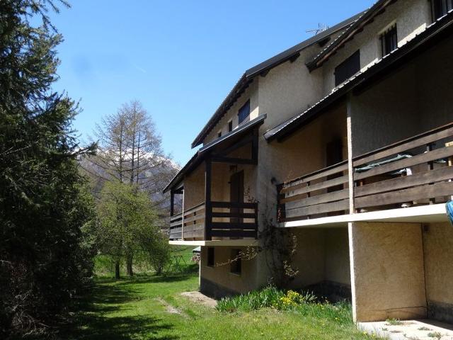 Apartements CARINES - Serre Chevalier 1350 - Chantemerle