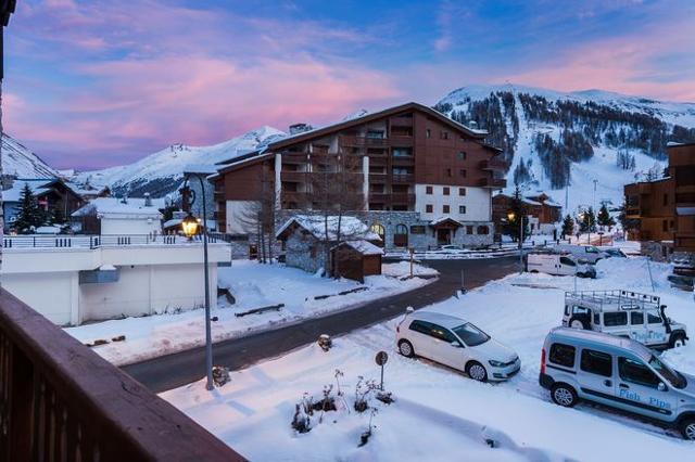 RESIDENCE SANTONS - Val d'Isère Centre