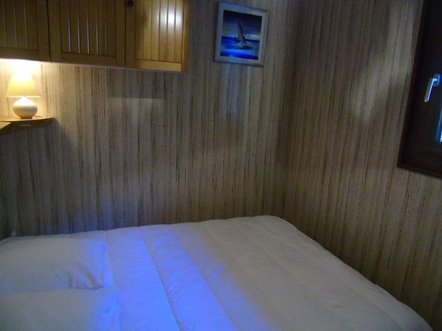 Cozy 2-Room Apartment for 4 with Balcony Near Linga Cable Car, Châtel FR-1-198-113 - Châtel