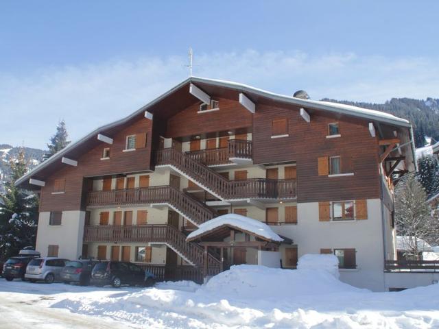 Cozy 2-Room Apartment for 4 with Balcony Near Linga Cable Car, Châtel FR-1-198-113 - Châtel