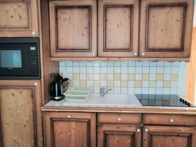 Morillon 1100: 2BR, 7 people, pets allowed, parking, Wifi, 50m from slopes FR-1-412-15 - Morillon 1100 Les Esserts